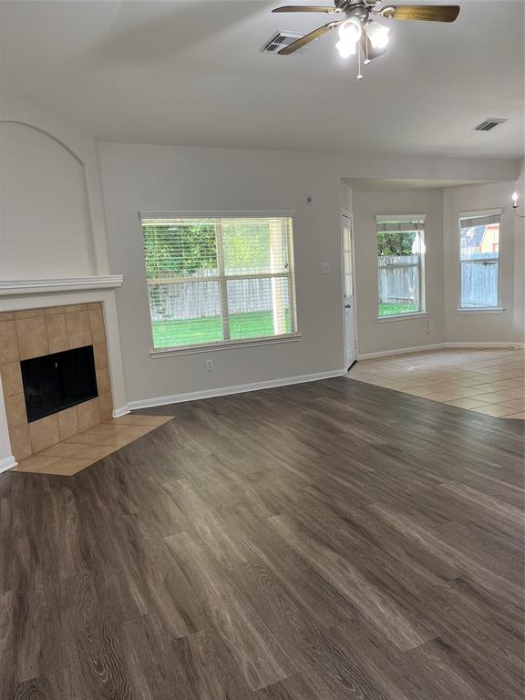 2702 Orchard Creek Lane, Katy, Texas image 9