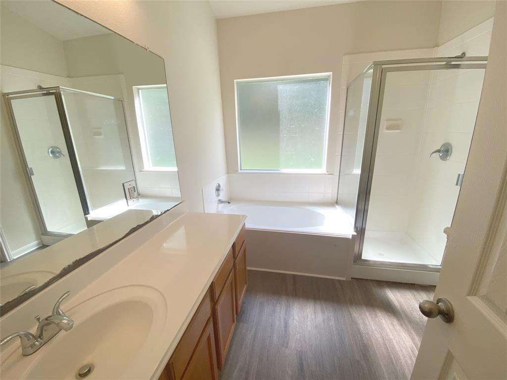 2702 Orchard Creek Lane, Katy, Texas image 18