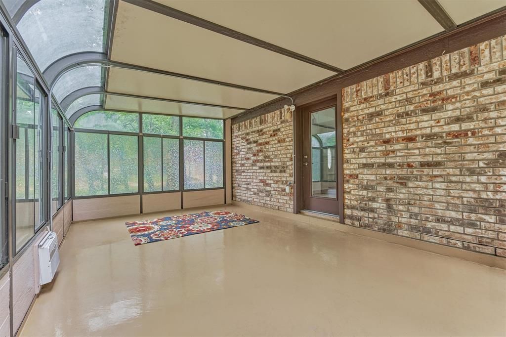 listing image 41