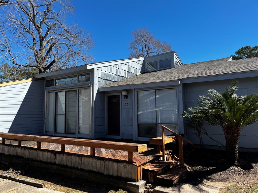 33 April Village, Conroe, Texas image 2