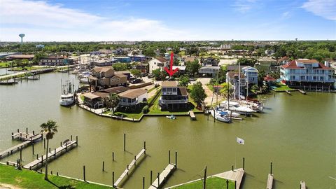 A home in Clear Lake Shores