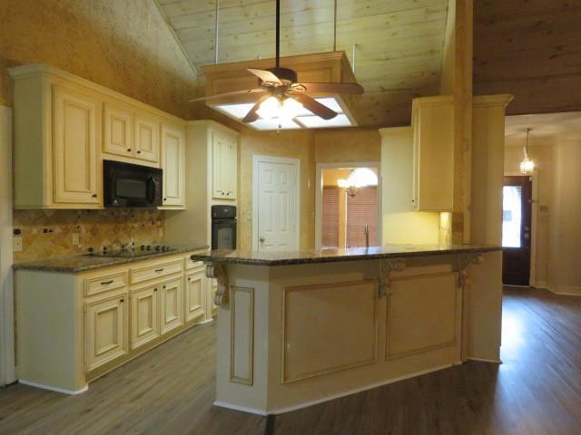 7840 Woodland Trails Trails, Orange, Texas image 15