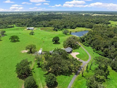 35111 Tompkins Road Hempstead TX 77445