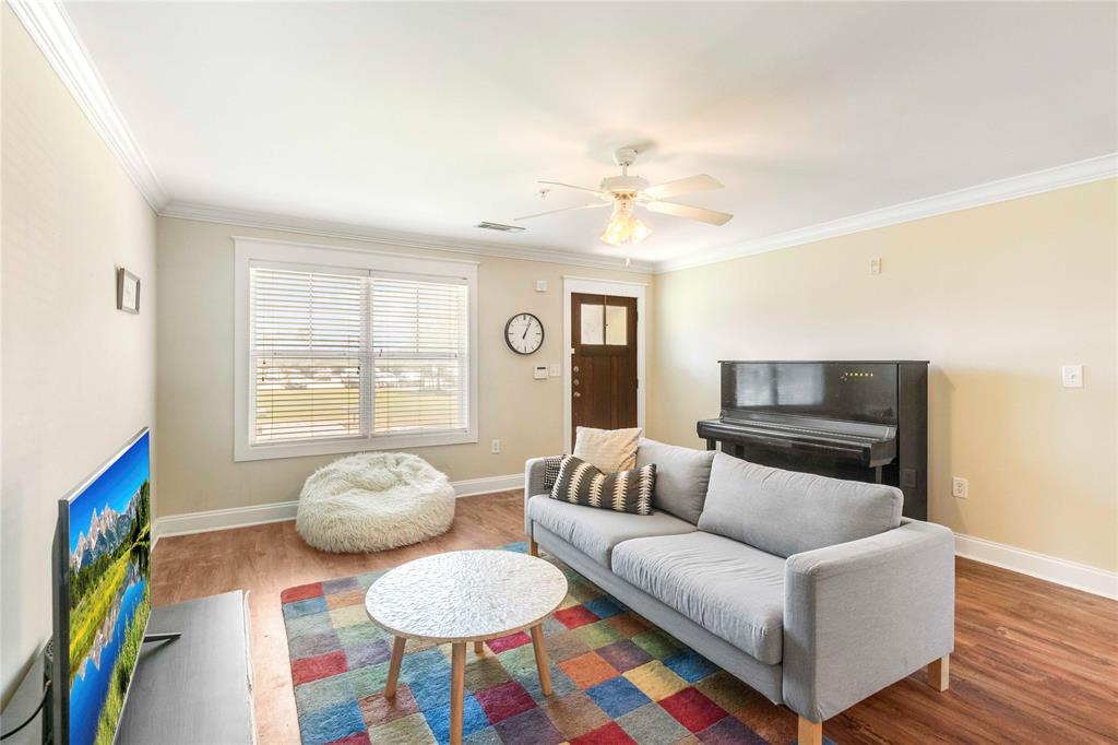1725 Harvey Mitchell Parkway Pkwy #2112, College Station, Texas image 1