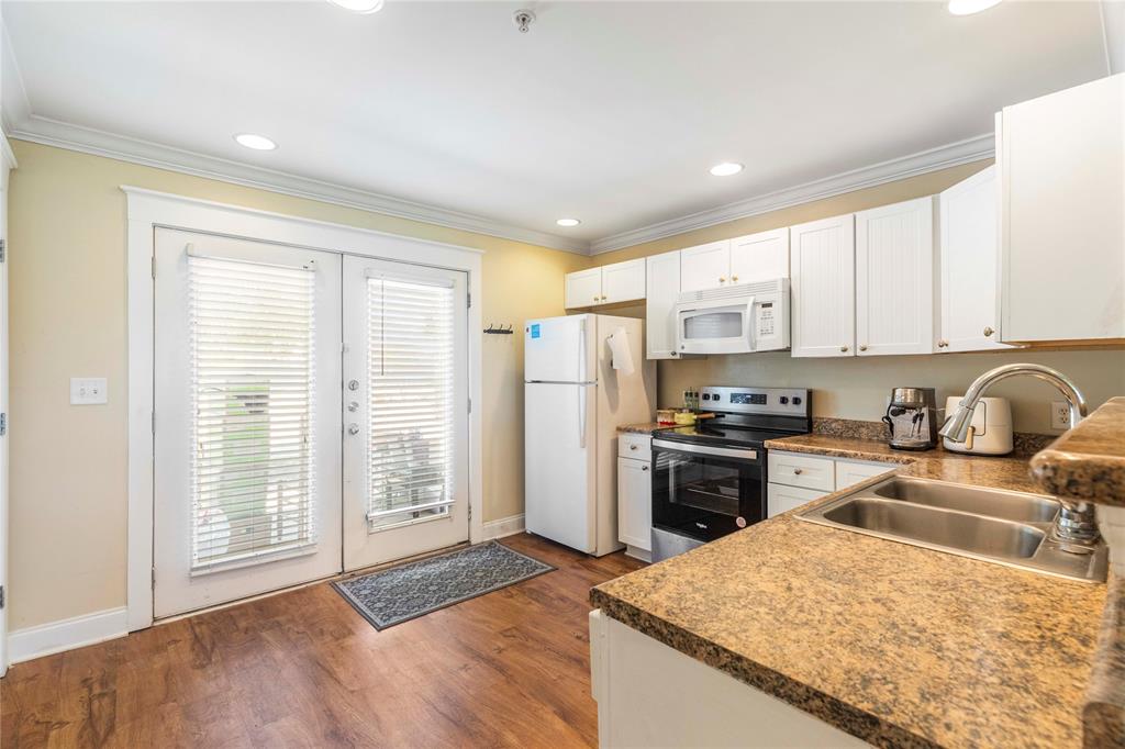 1725 Harvey Mitchell Parkway Pkwy #2112, College Station, Texas image 6