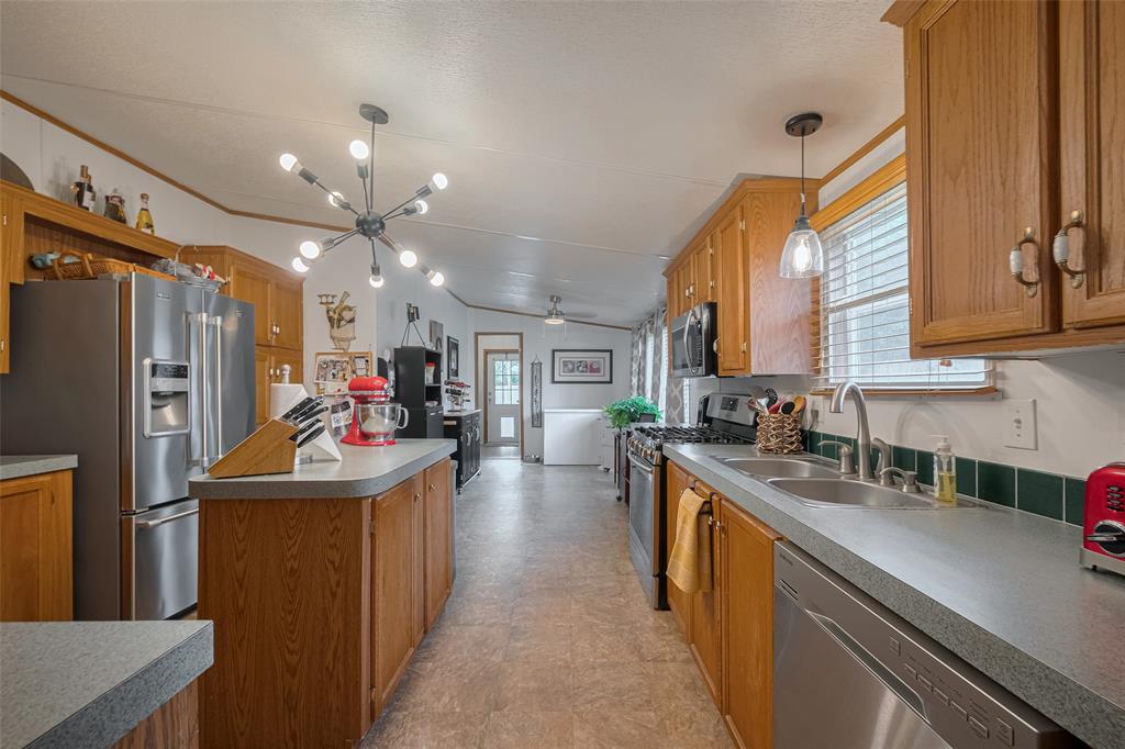 26215 Country Woods Trail, Magnolia, Texas image 10