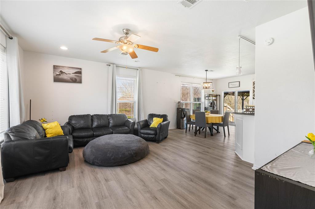 2307 Carisbrooke Loop, College Station, Texas image 12
