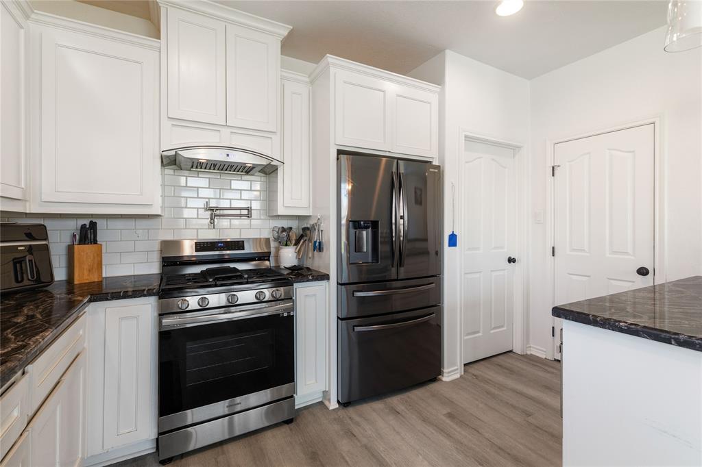 2307 Carisbrooke Loop, College Station, Texas image 17