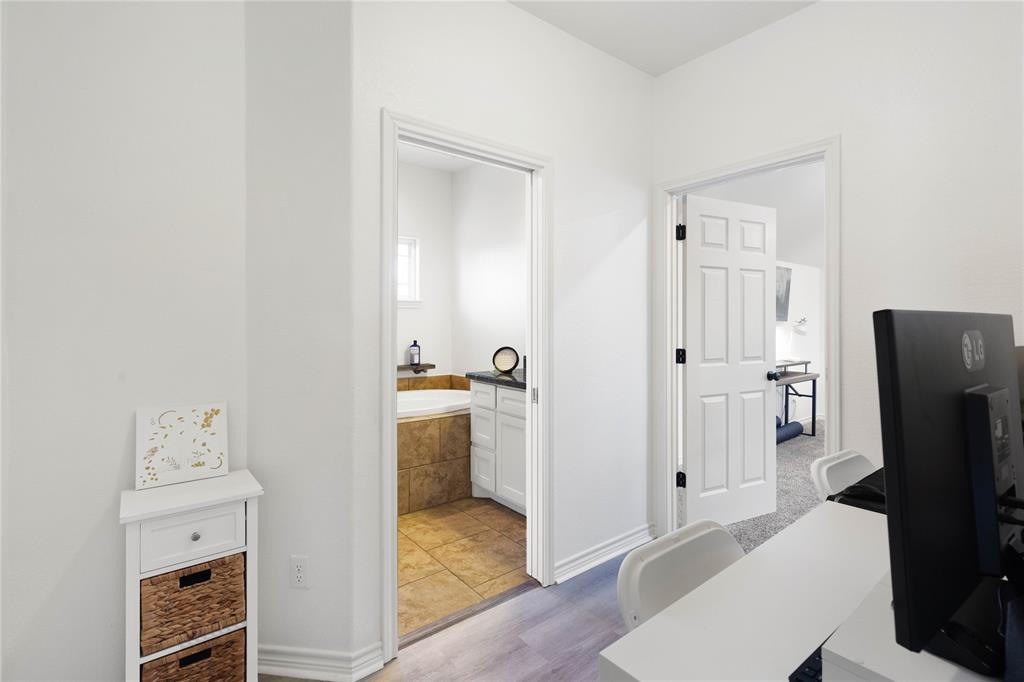 2307 Carisbrooke Loop, College Station, Texas image 26