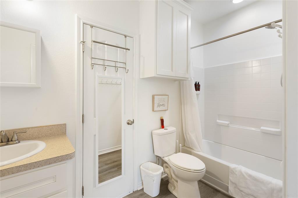 2307 Carisbrooke Loop, College Station, Texas image 25