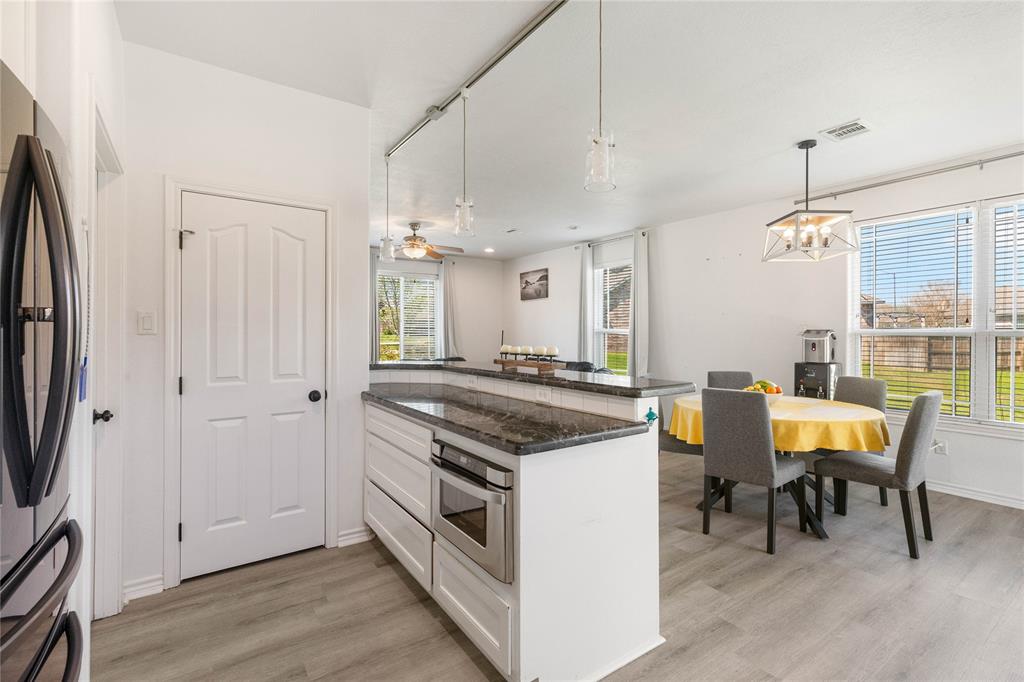 2307 Carisbrooke Loop, College Station, Texas image 18