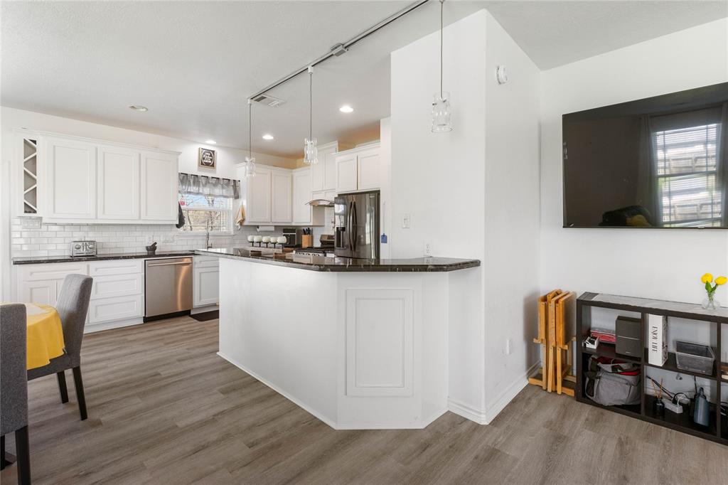 2307 Carisbrooke Loop, College Station, Texas image 13