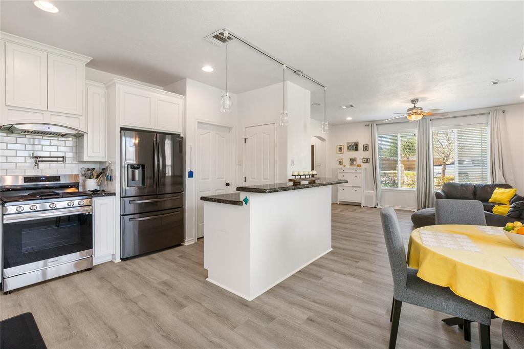2307 Carisbrooke Loop, College Station, Texas image 19