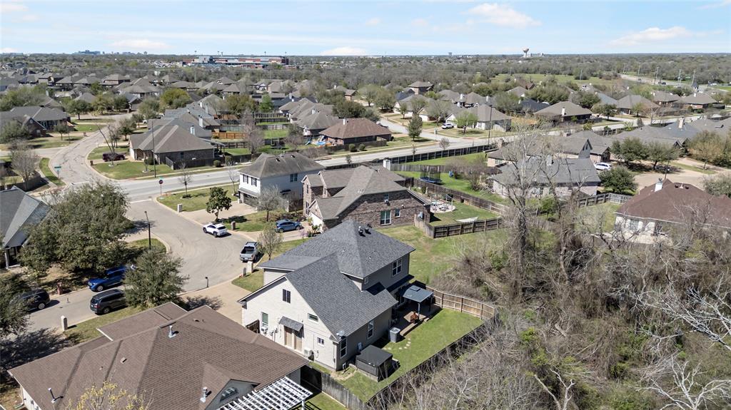 2307 Carisbrooke Loop, College Station, Texas image 9