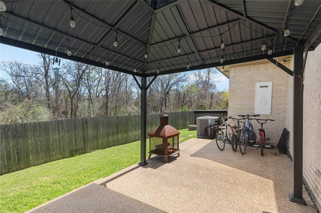 2307 Carisbrooke Loop, College Station, Texas image 7