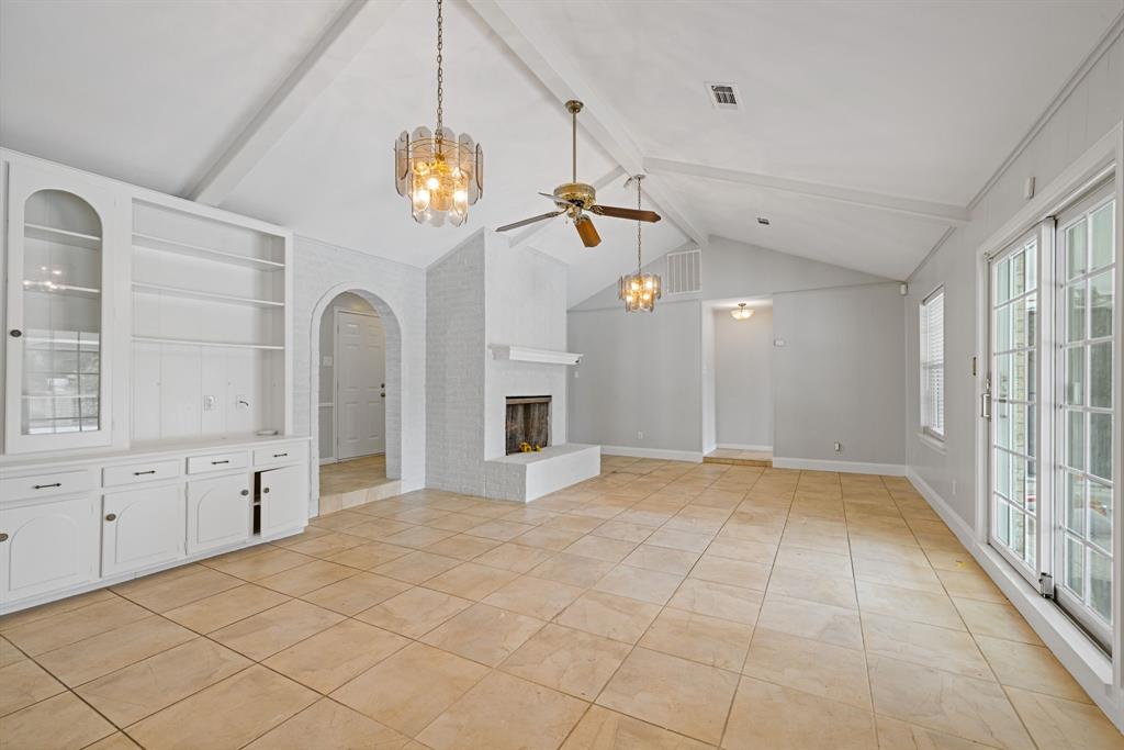 6003 Green Falls Drive, Houston, Texas image 10