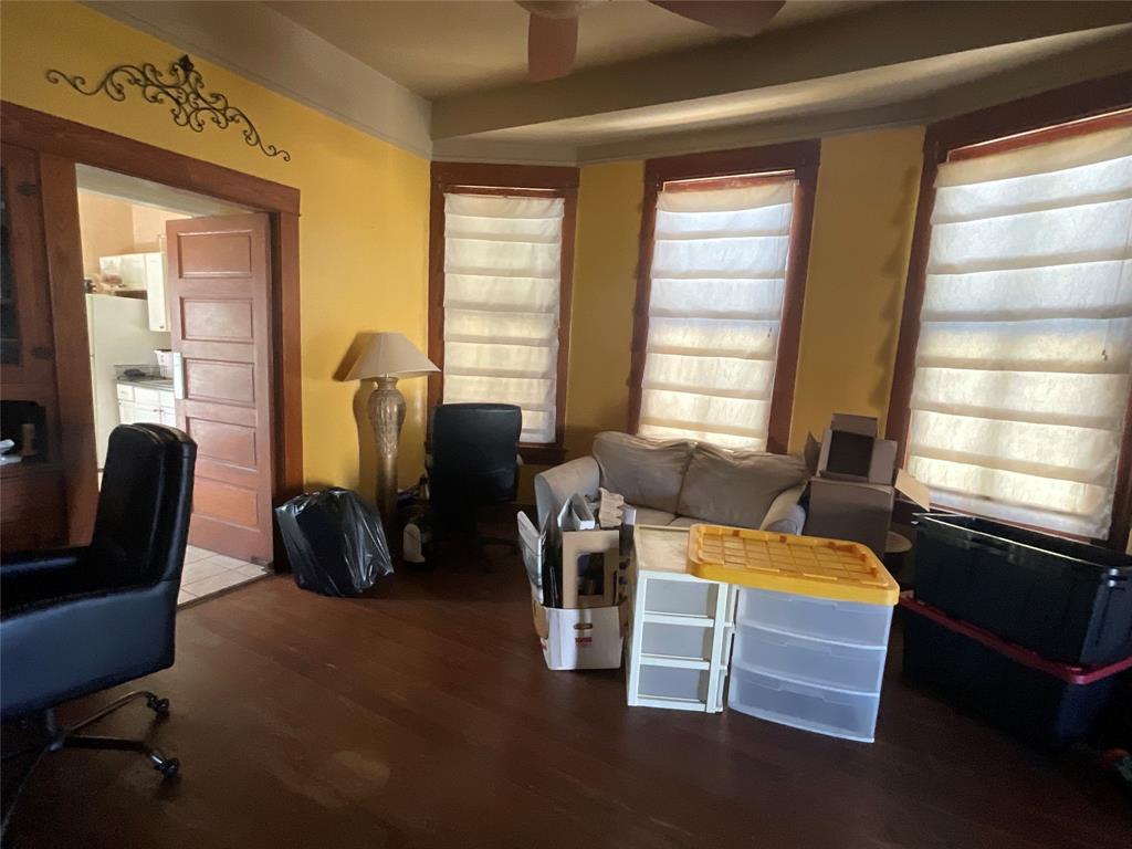 3615 Avenue O 1/2, Galveston, Texas image 3