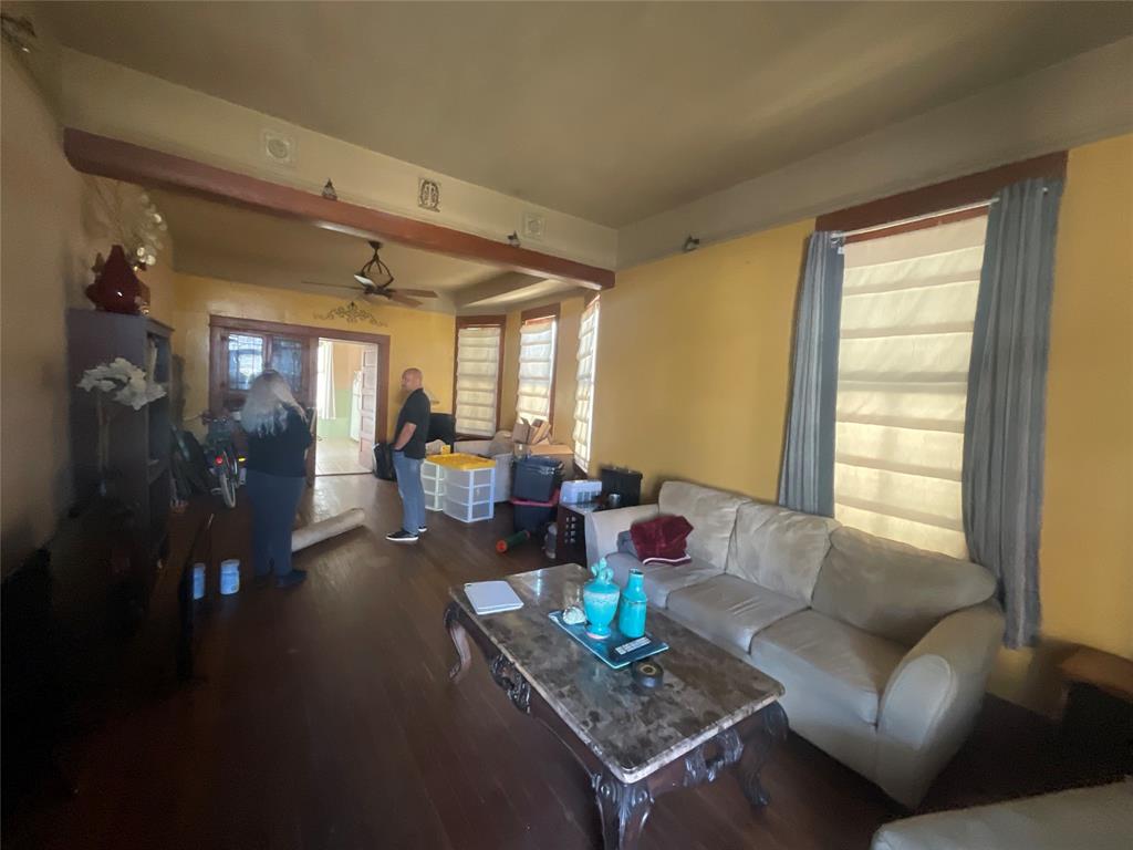 3615 Avenue O 1/2, Galveston, Texas image 8