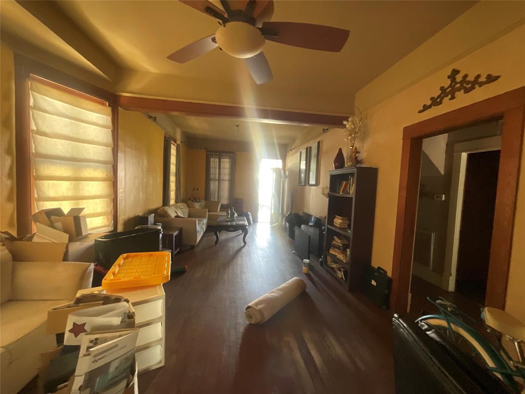 3615 Avenue O 1/2, Galveston, Texas image 9