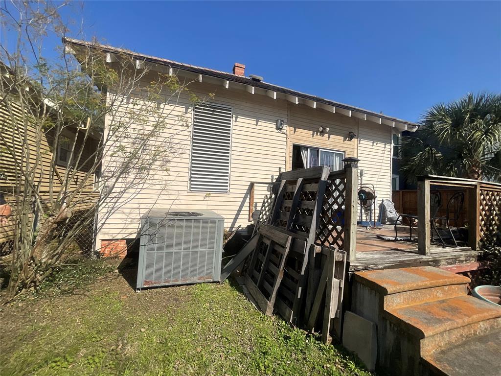 3615 Avenue O 1/2, Galveston, Texas image 11