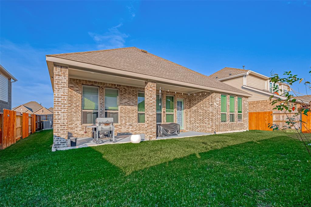 18951 Lazzaro Springs Drive, New Caney, Texas image 26