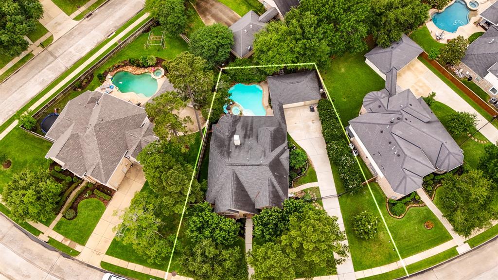 1415 Hatchmere Place