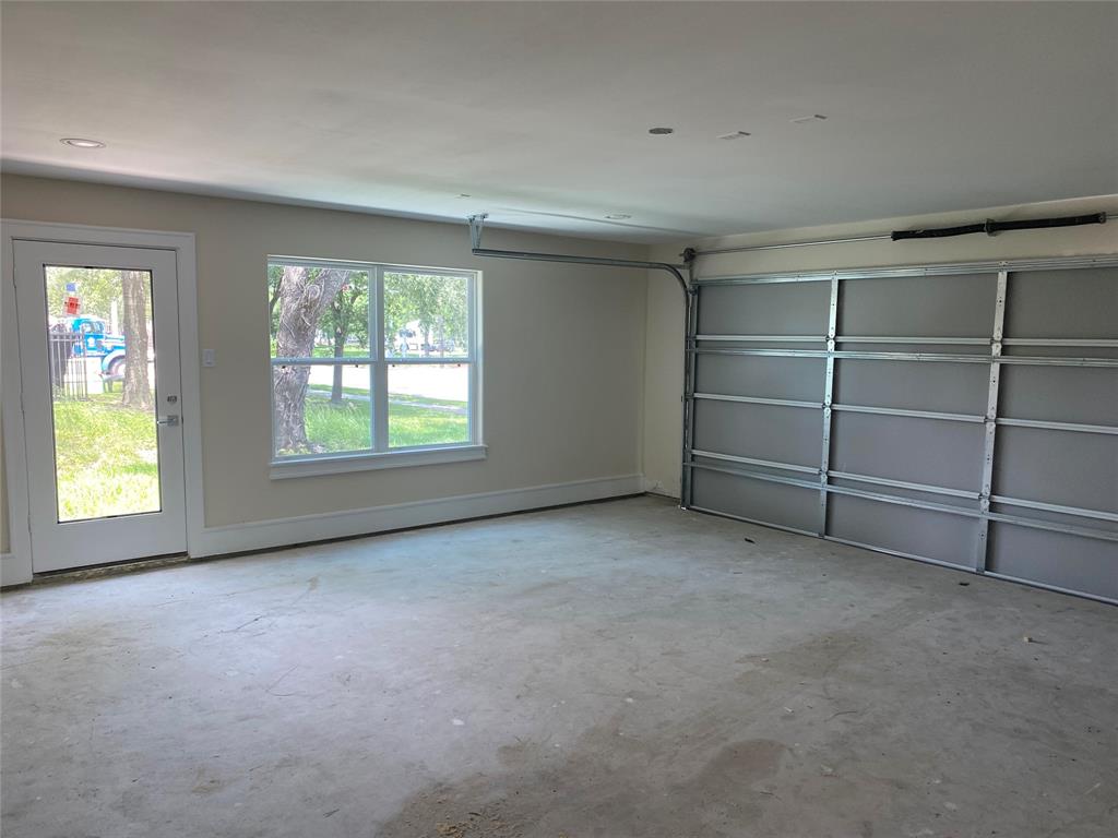 3052 Dunvale Road, Houston, Texas image 11