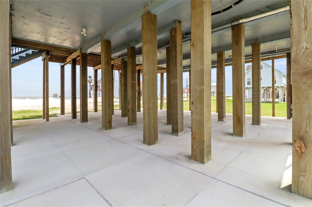 13213 Gulf Beach Drive, Freeport, Texas image 5