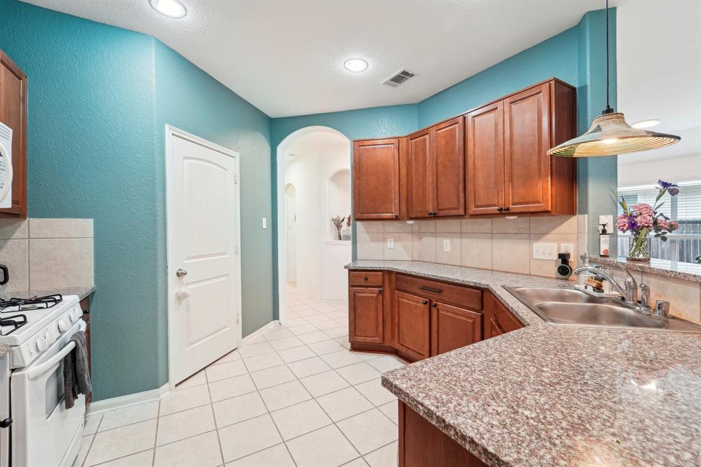 21434 Forest Colony Dr Dr, Porter, Texas image 13