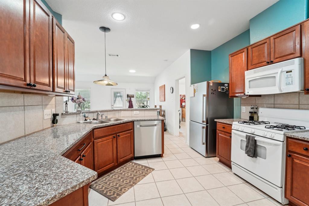 21434 Forest Colony Dr Dr, Porter, Texas image 12