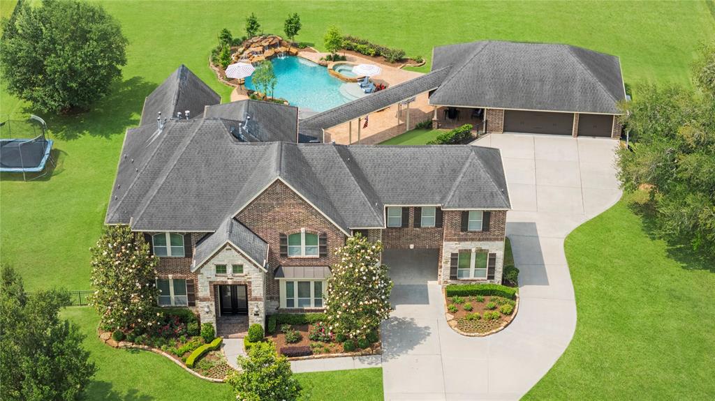 33210 W Calder Court, Fulshear, Texas image 1