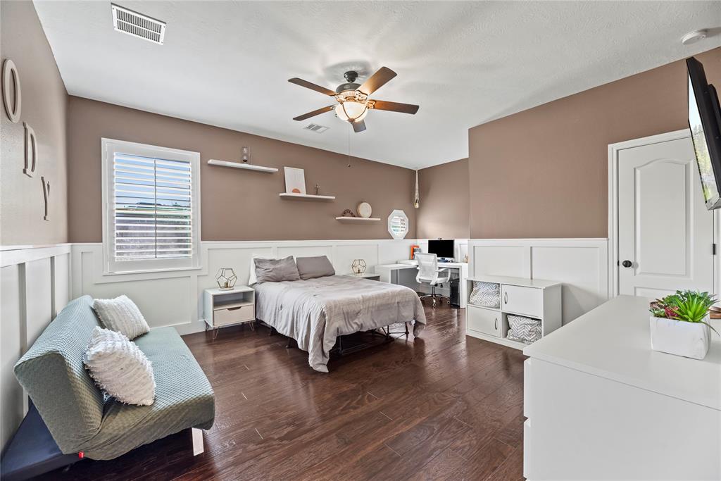 33210 W Calder Court, Fulshear, Texas image 32
