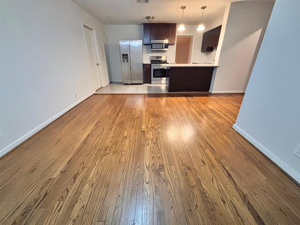 807 E 43rd Street