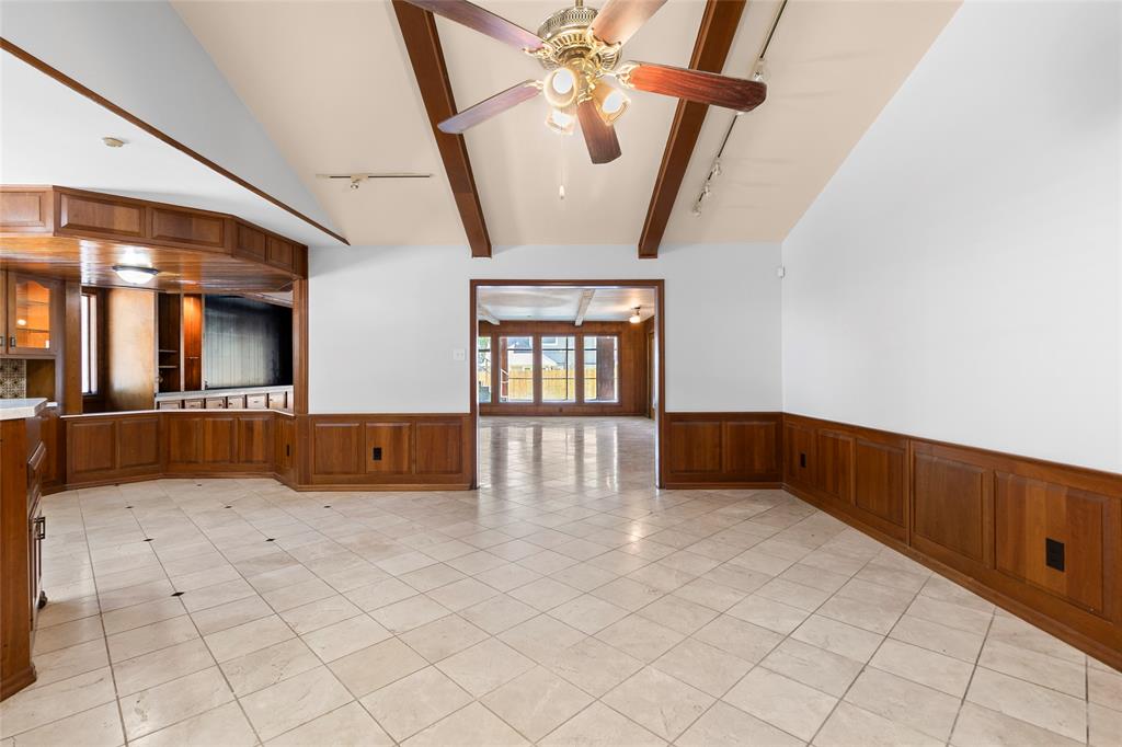 233 Royal Oaks Street, Huntsville, Texas image 10