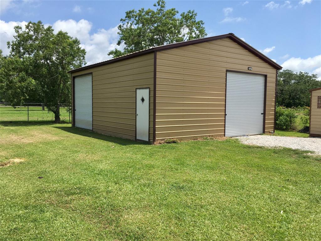 308 County Road 201, Angleton, Texas image 4
