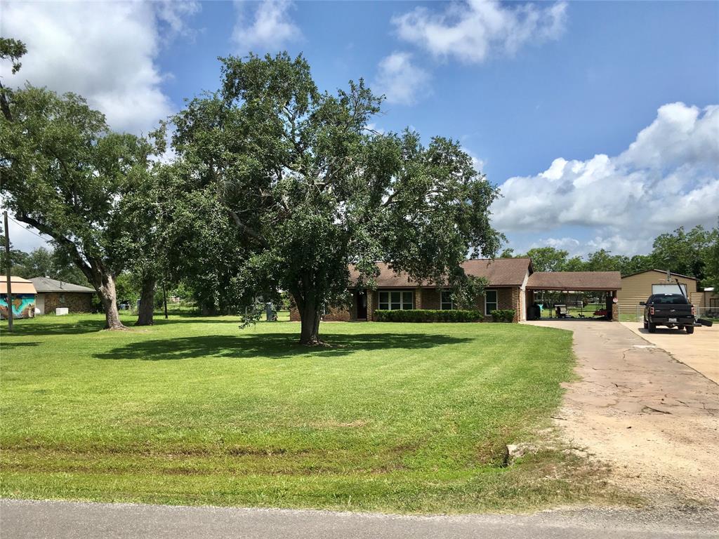 308 County Road 201, Angleton, Texas image 1