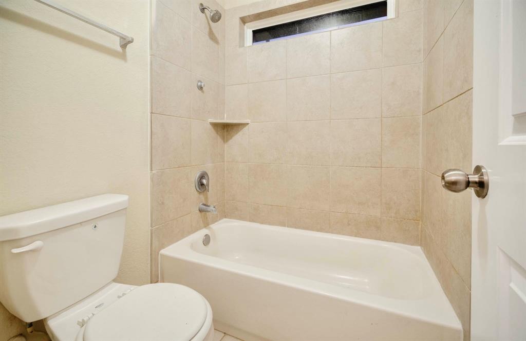3539 Rossini Drive, Katy, Texas image 44