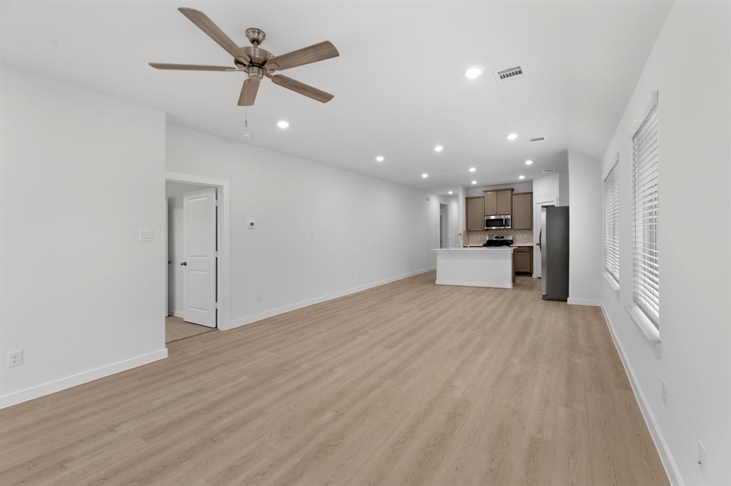 19277 Hazel Firs Court, Magnolia, Texas image 6