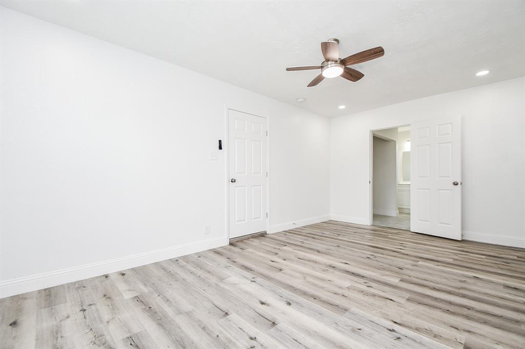 5814 Belneath Street, Houston, Texas image 17