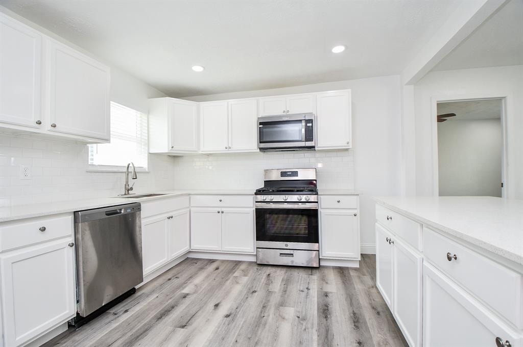 5814 Belneath Street, Houston, Texas image 14