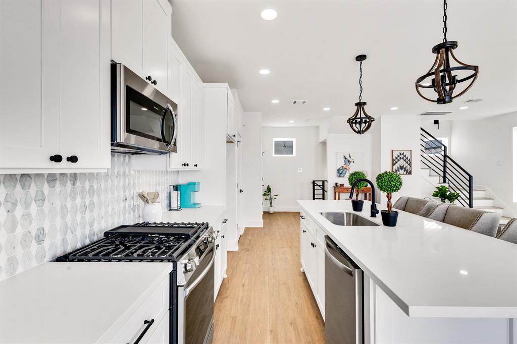 104 E 44th Street #A, Houston, Texas image 10