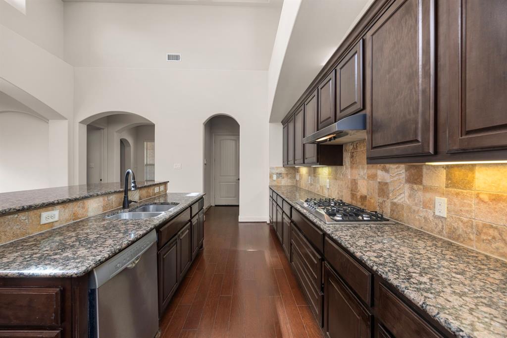 4926 Westchester Drive, Fulshear, Texas image 16