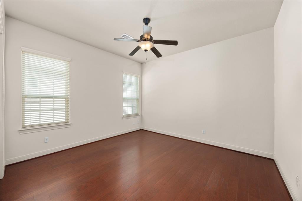 4926 Westchester Drive, Fulshear, Texas image 18