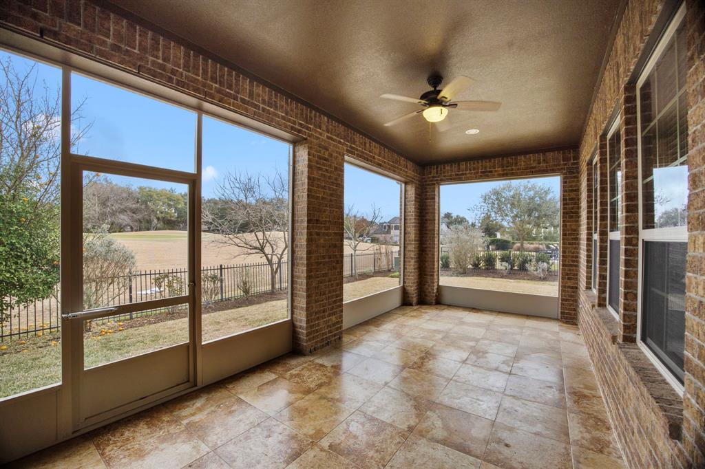 4926 Westchester Drive, Fulshear, Texas image 37