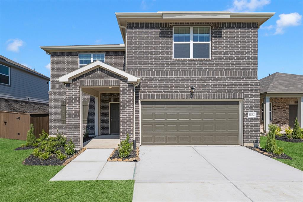 21547 Rolling Streams Drive, New Caney, Texas image 1
