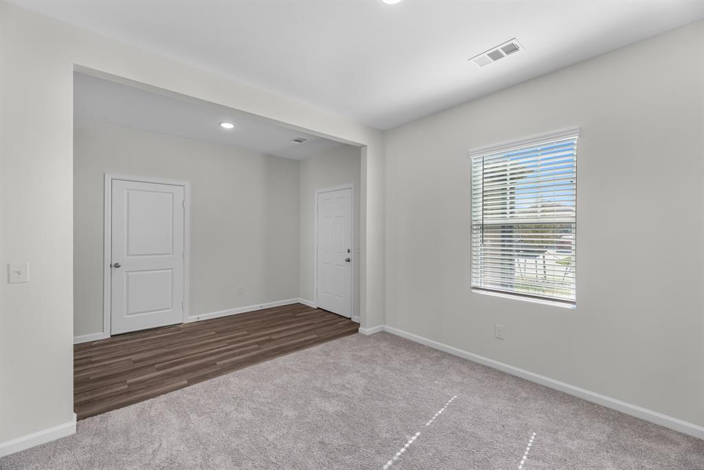 21547 Rolling Streams Drive, New Caney, Texas image 19