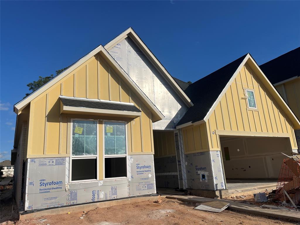 523 Oakview Bend Drive, Montgomery, Texas image 2