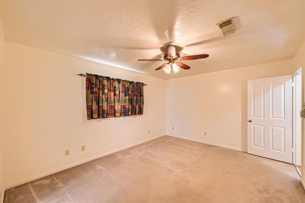30319 Highland Boulevard, Magnolia, Texas image 11