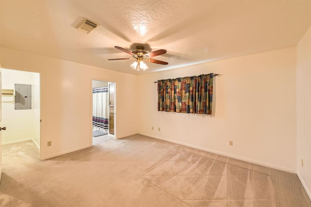 30319 Highland Boulevard, Magnolia, Texas image 9