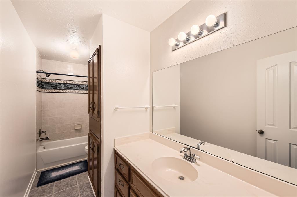 30319 Highland Boulevard, Magnolia, Texas image 14
